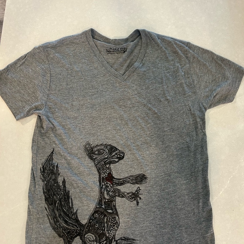 NWOT Gray Graphic Squirrel T-Shirt